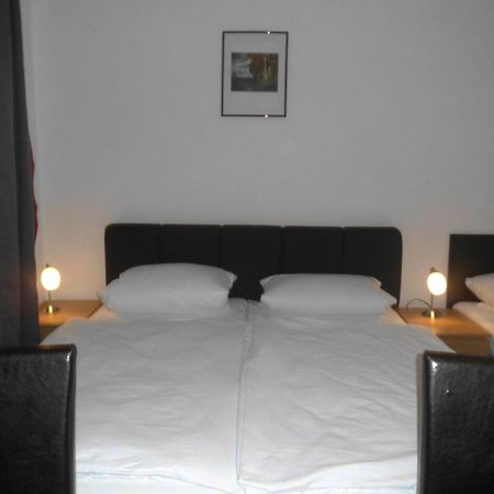 Hotel-Pension Dorma Берлін Екстер'єр фото
