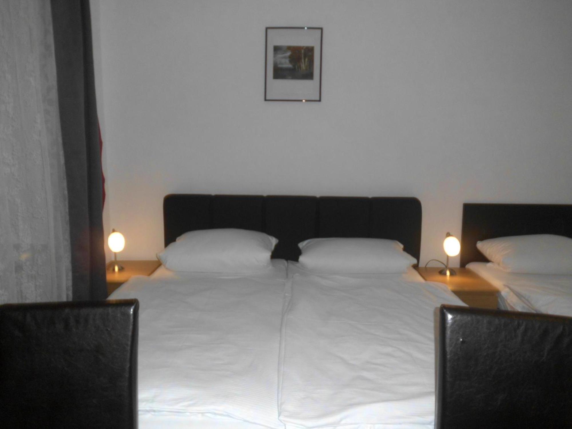 Hotel-Pension Dorma Берлін Екстер'єр фото