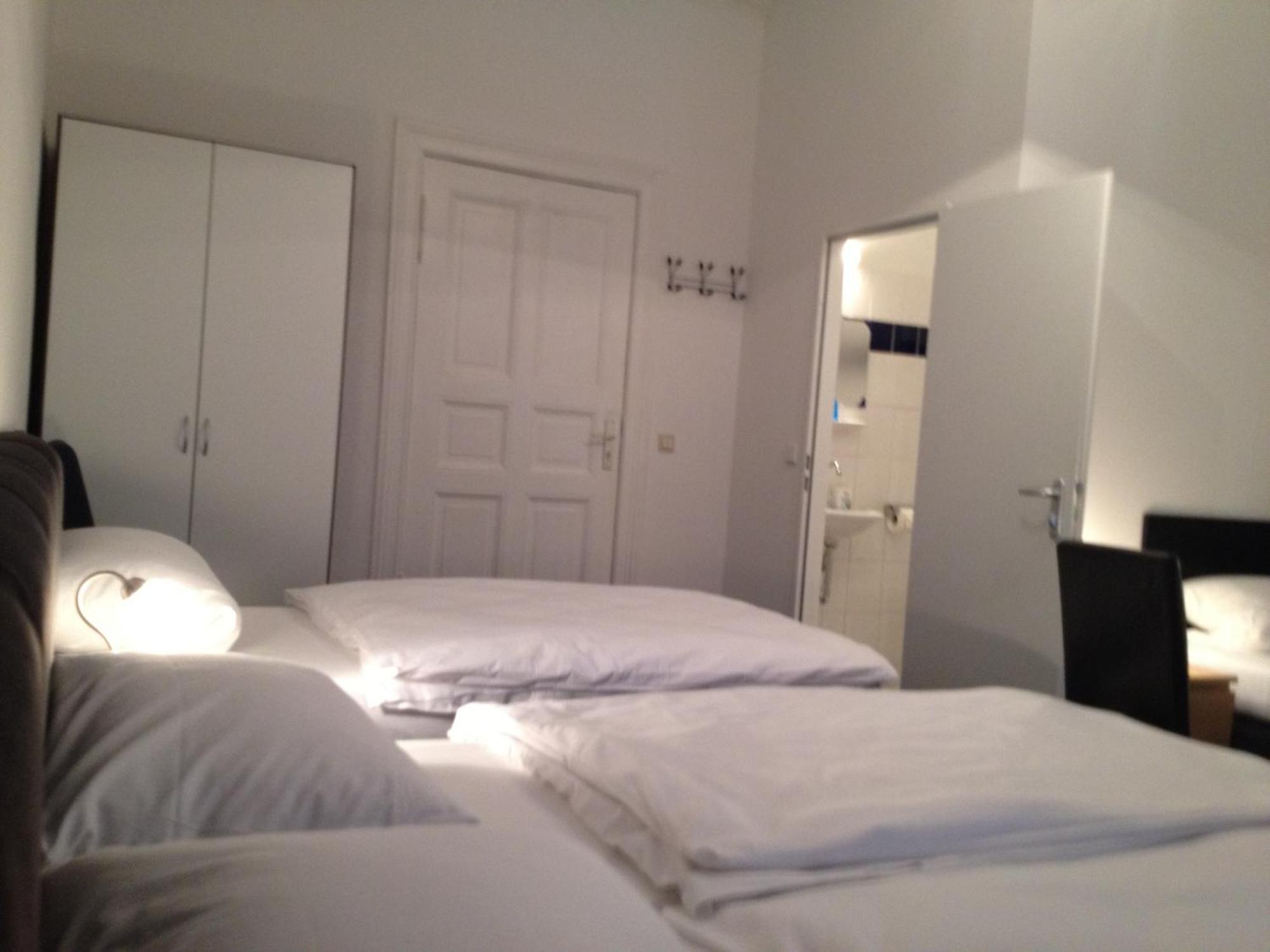 Hotel-Pension Dorma Берлін Екстер'єр фото