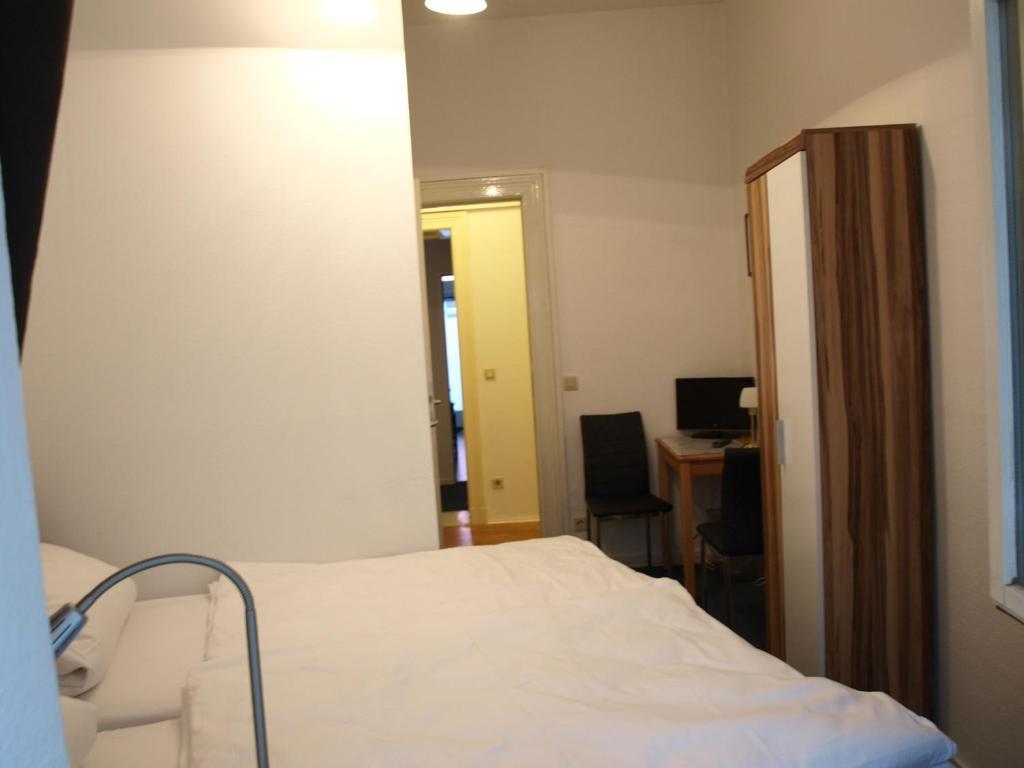 Hotel-Pension Dorma Берлін Номер фото