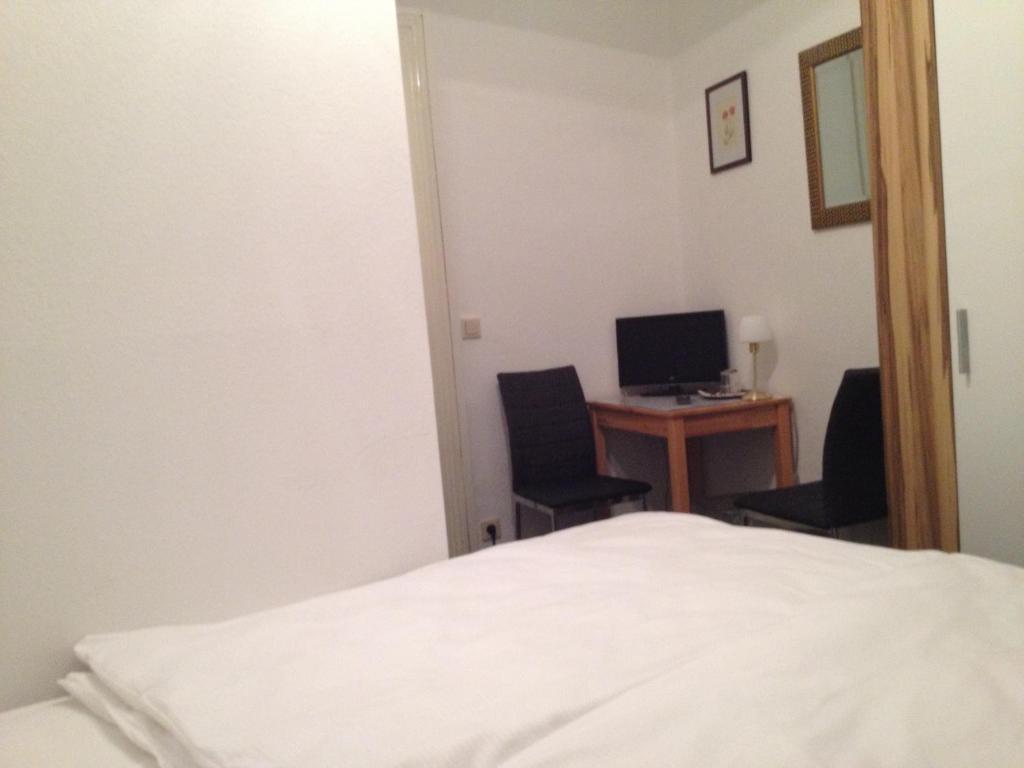 Hotel-Pension Dorma Берлін Номер фото